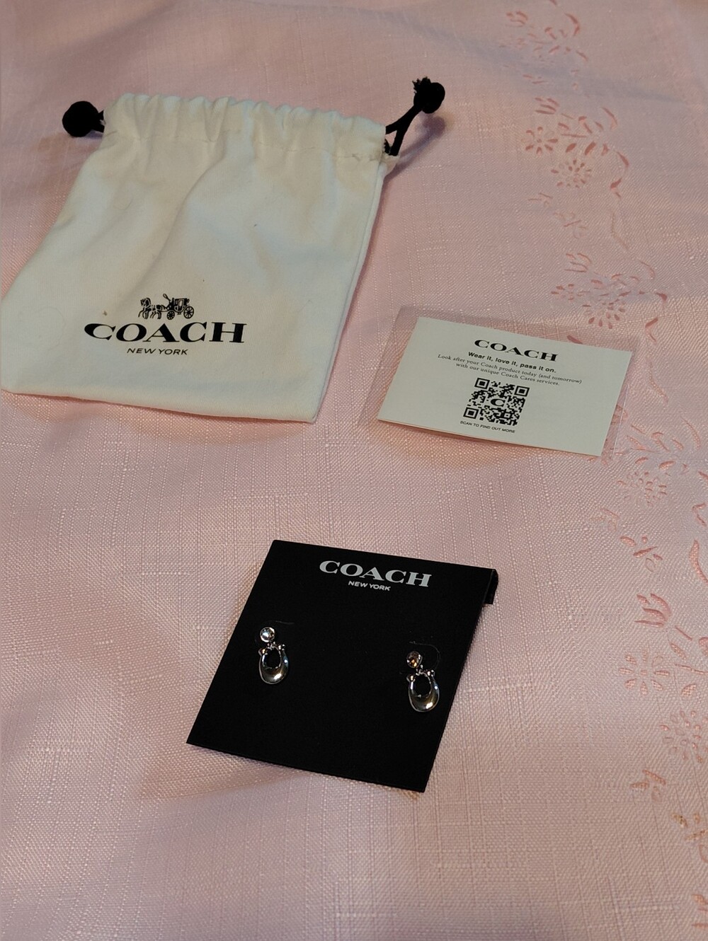 BRAND NEW COACH SIGNATURE CRYSTAL EARRINGS SILVER